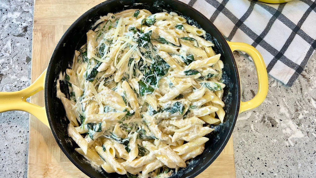 Simple & Creamy Spinach Pasta