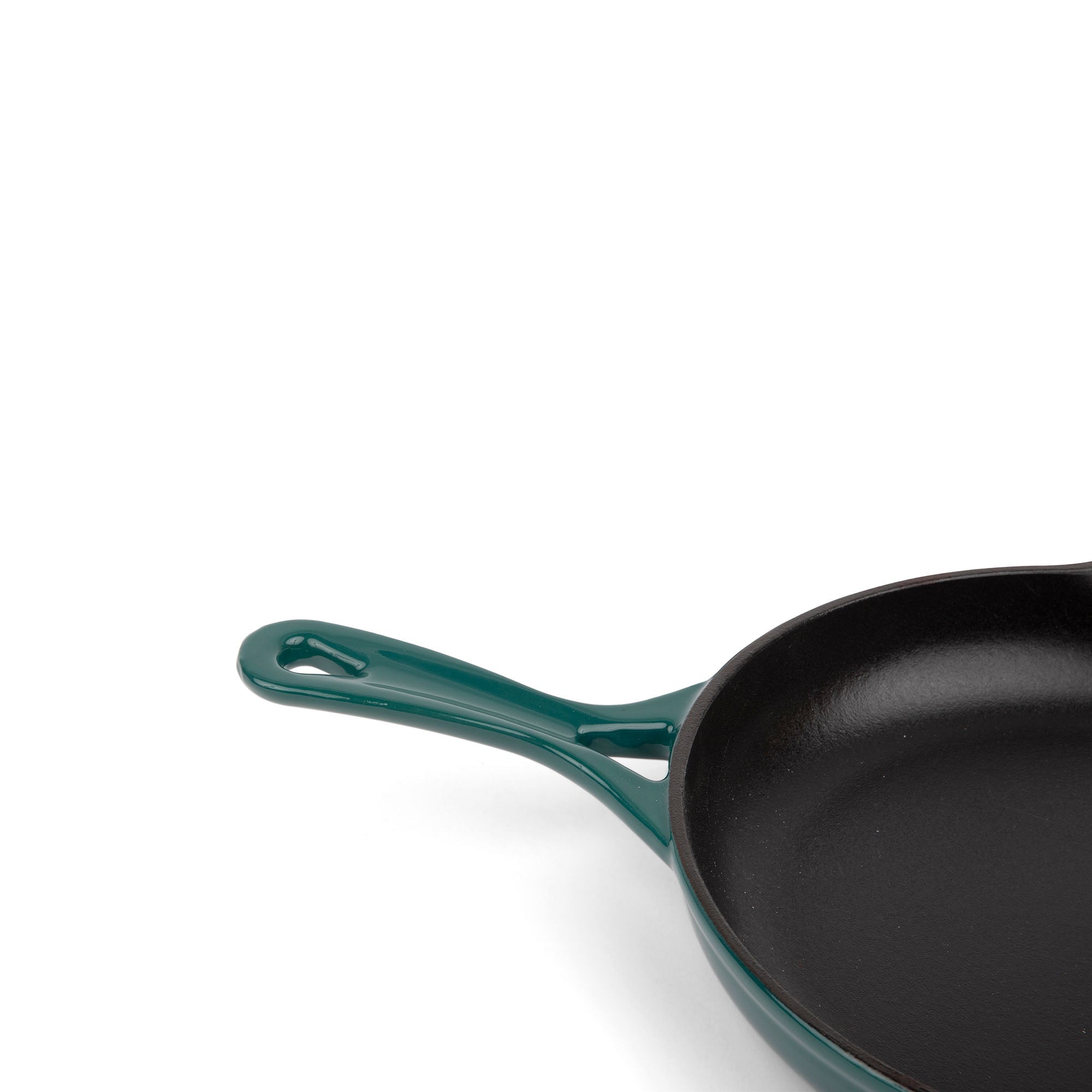 Larder & Vine Enameled Cast Iron Saucepan | 2.2 Qt Sauce Pan With Lid | Saucepan With Pour Spouts | Enameled Cast Iron Pot Compatible On All Cooktops & Oven Safe