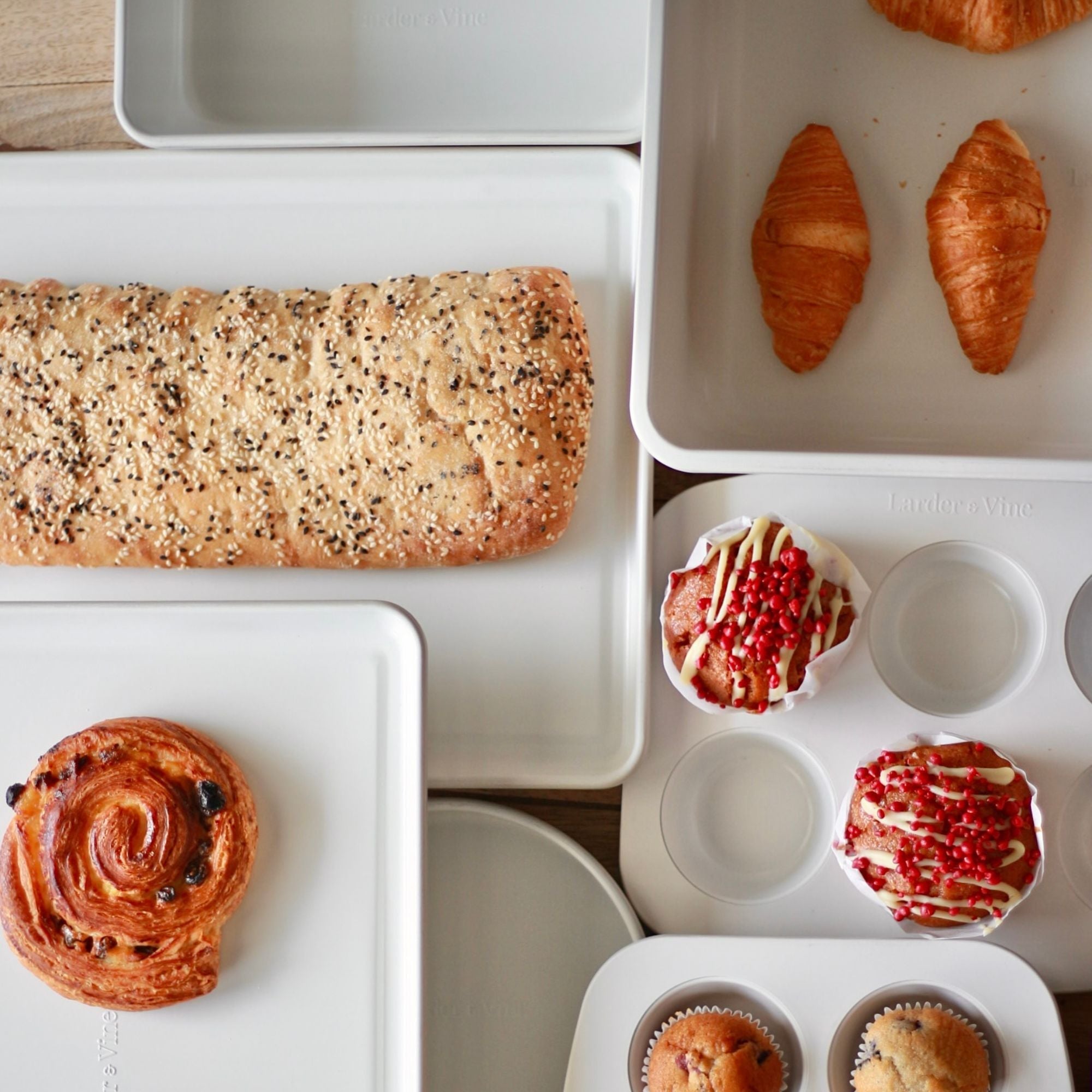 Stackable Ceramic Bakeware (8-Piece Set) – Larder and Vine