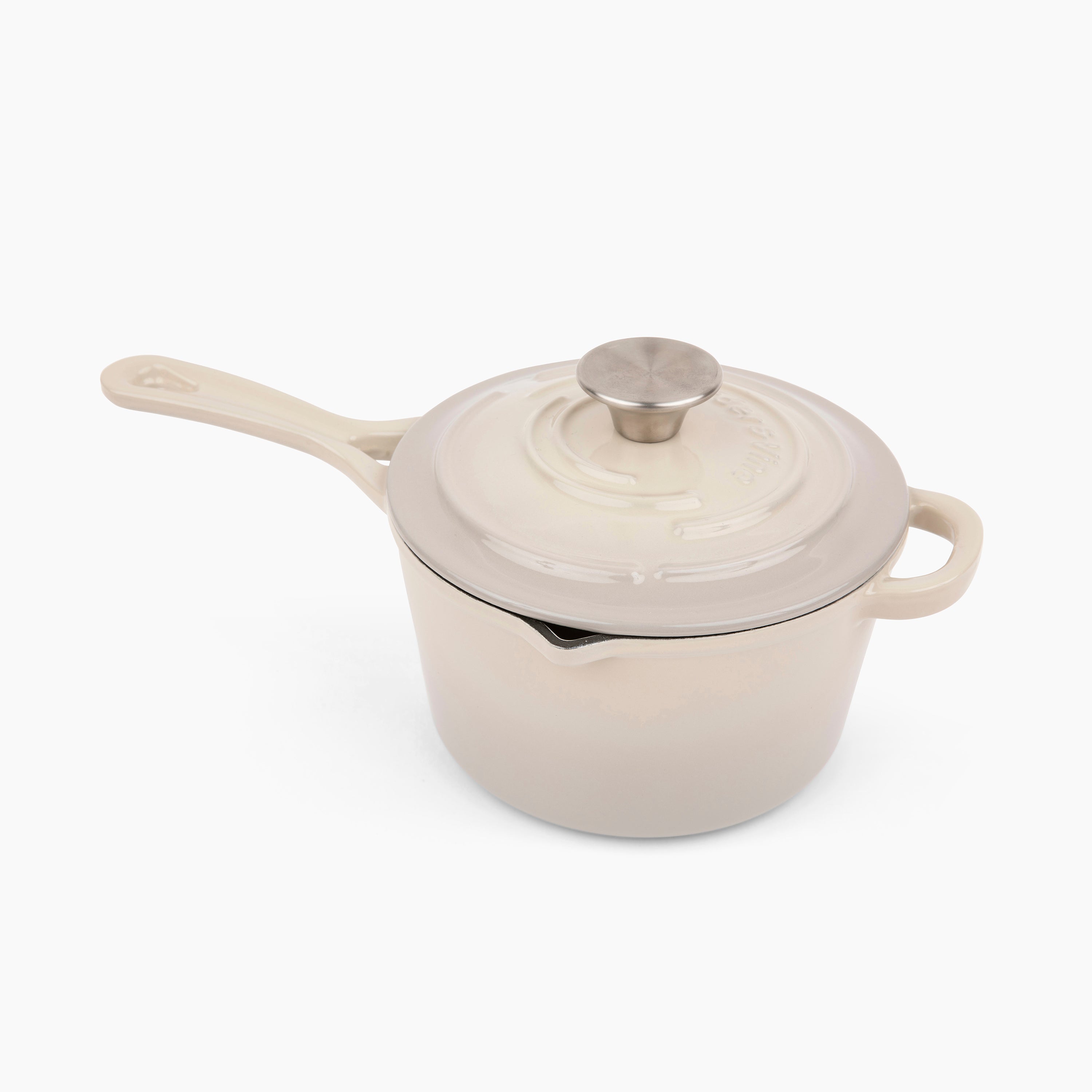 2 Quart Enameled Cast Iron Sauce Pan with Lid – Marketfleet Inc.